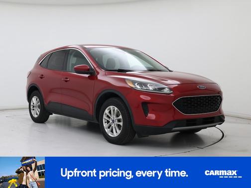 Red 2020 Ford Escape SE