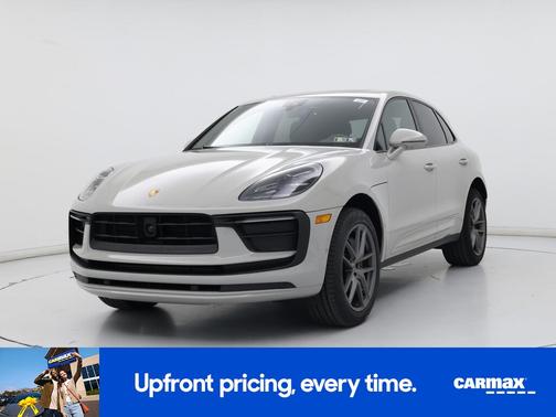 2023 Porsche Macan T