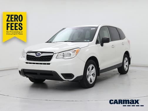 White 2016 Subaru Forester 2.5I