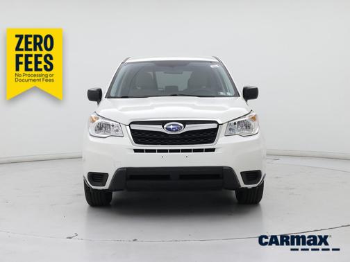 White 2016 Subaru Forester 2.5I
