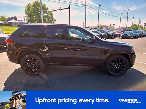 Black 2020 Jeep Grand Cherokee Altitude