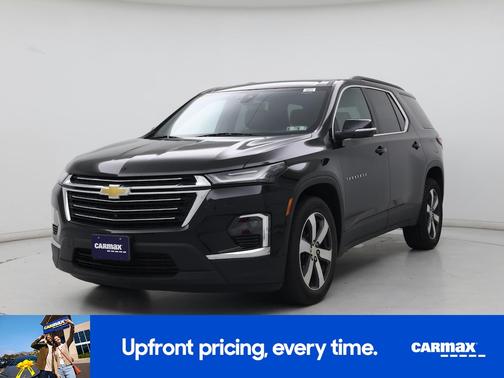 Black 2023 Chevrolet Traverse LT Leather