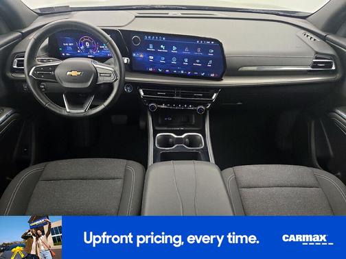 Black 2025 Chevrolet Traverse LT