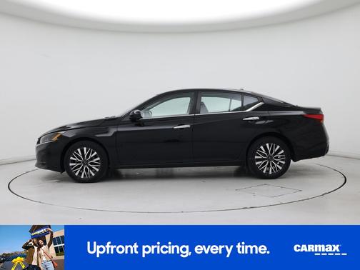 2023 Nissan Altima SV