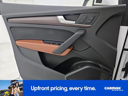 White 2023 Audi Q5 S-Line Premium