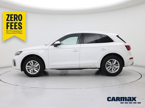 White 2023 Audi Q5 S-Line Premium