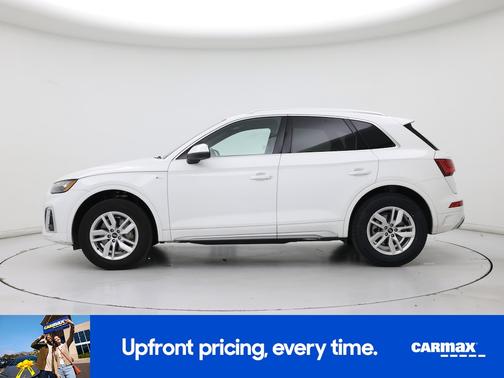 White 2023 Audi Q5 S-Line Premium