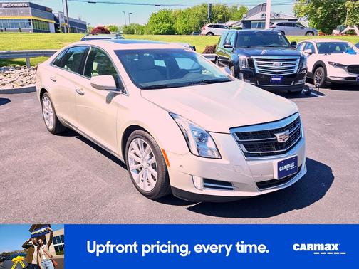Gold 2016 Cadillac XTS Luxury