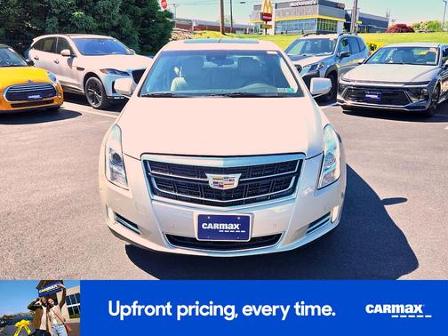 Gold 2016 Cadillac XTS Luxury