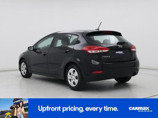 2017 Kia Forte5 LX