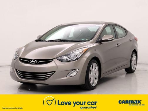 Photo 4 of 23 of 2013 Hyundai Elantra Limited