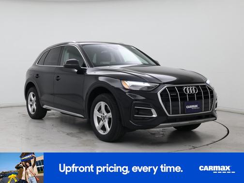 Black 2023 Audi Q5 Premium