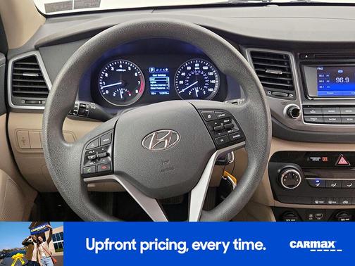 Brown 2016 Hyundai TUCSON SE