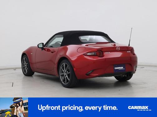 2016 Mazda MX-5 Miata Launch Edition