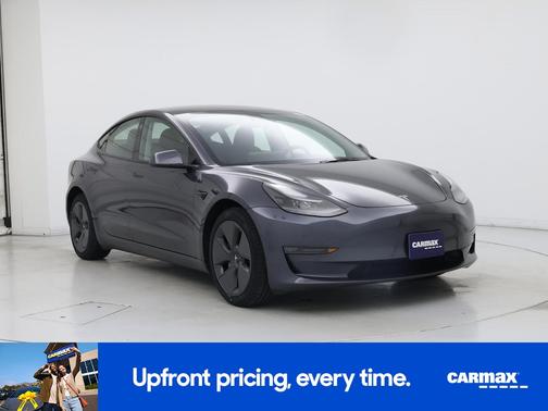 Gray 2023 Tesla Model 3 Long Range