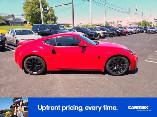 Red 2017 Nissan 370Z