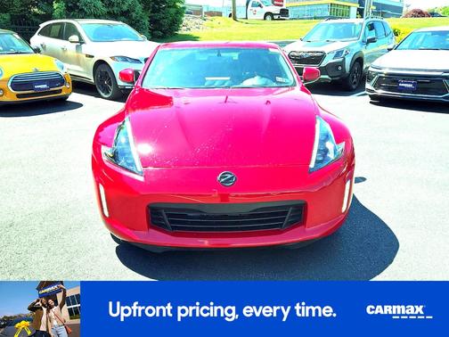 Red 2017 Nissan 370Z