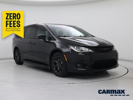Black 2019 Chrysler Pacifica Touring Plus
