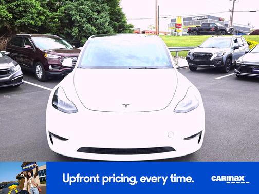 White 2024 Tesla Model Y Long Range