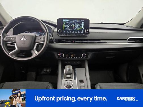 2022 Mitsubishi Outlander SE