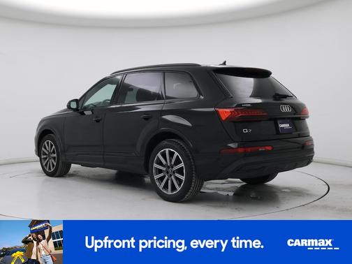 2023 Audi Q7 Premium Plus