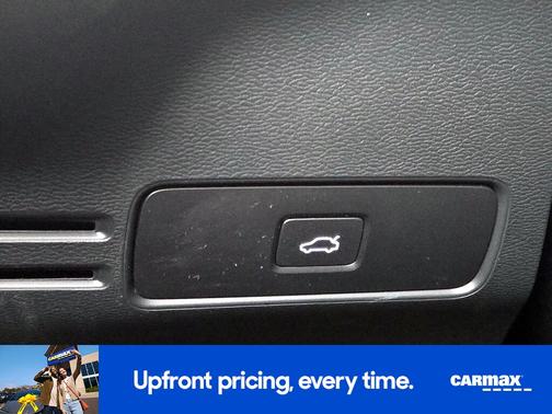 2023 Volvo XC40 B5 Core