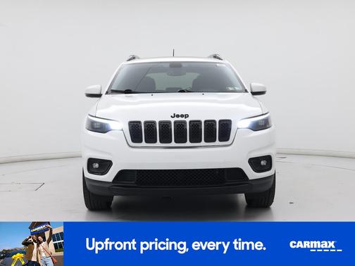 White 2019 Jeep Cherokee Altitude