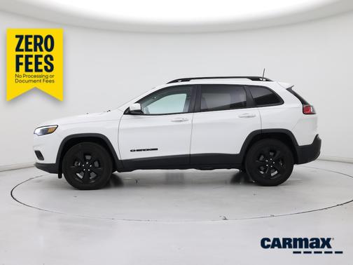 White 2019 Jeep Cherokee Altitude