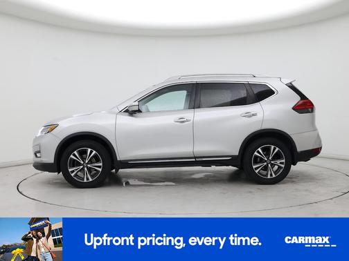 Silver 2017 Nissan Rogue SV