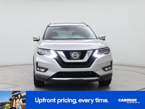 Silver 2017 Nissan Rogue SV