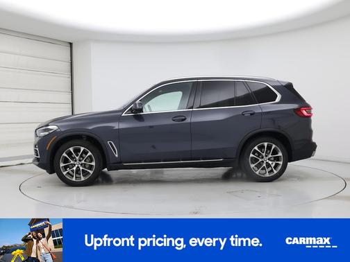 Gray 2021 BMW X5 xDrive40i