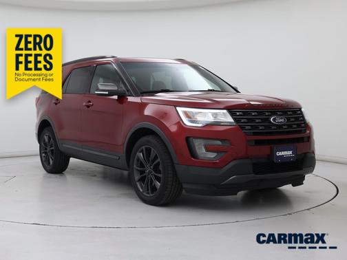 Burgundy 2017 Ford Explorer XLT