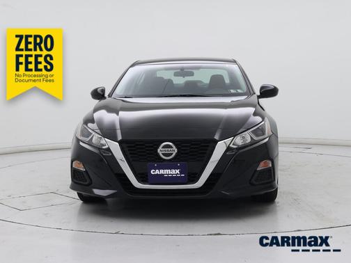 Black 2019 Nissan Altima S