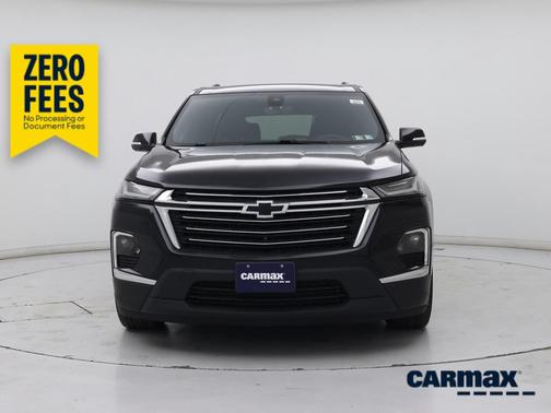 Black 2022 Chevrolet Traverse LT Leather