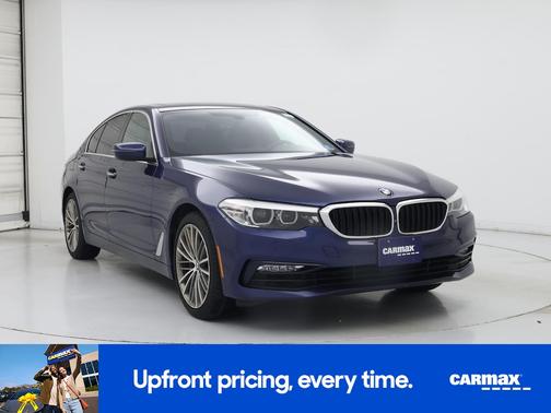 Blue 2018 BMW 530e xDrive iPerformance