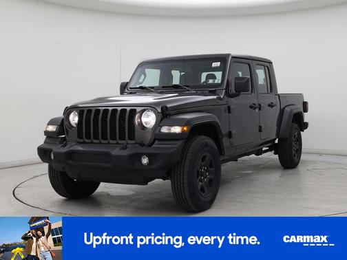 Gray 2022 Jeep Gladiator Sport