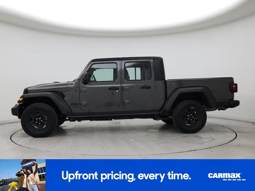Gray 2022 Jeep Gladiator Sport