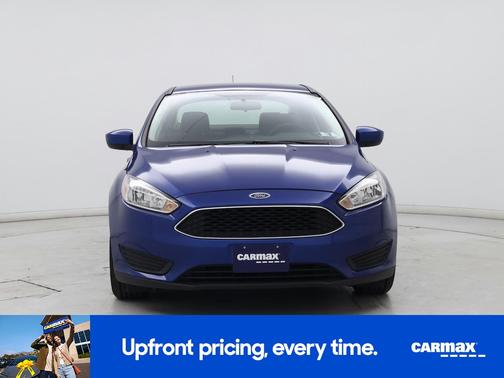 Blue 2018 Ford Focus SE