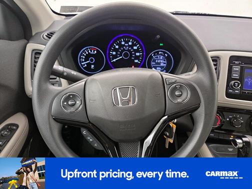 White 2021 Honda HR-V LX
