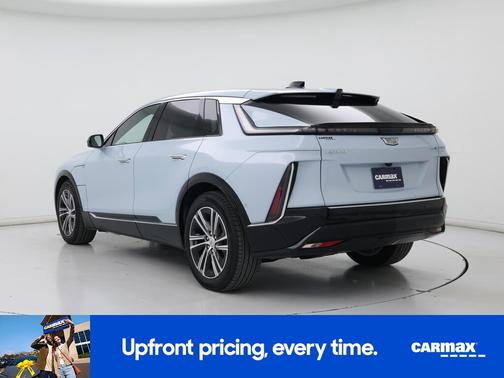 2024 Cadillac LYRIQ Luxury 2