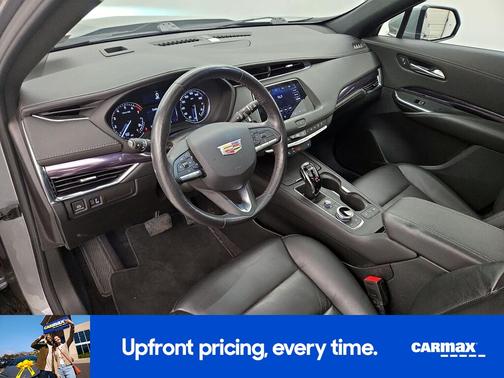 Silver 2023 Cadillac XT4 Luxury