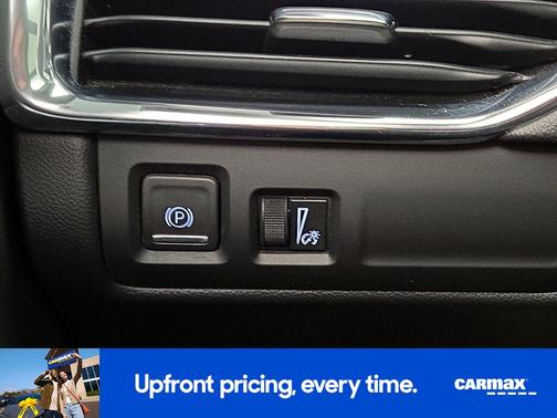 Silver 2023 Cadillac XT4 Luxury