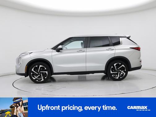 2022 Mitsubishi Outlander ES