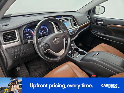 Brown 2017 Toyota Highlander Limited