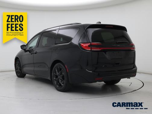 Black 2023 Chrysler Pacifica Touring L