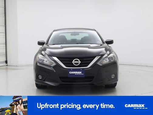 Black 2017 Nissan Altima SR