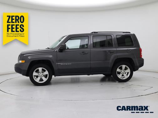 Gray 2017 Jeep Patriot Latitude