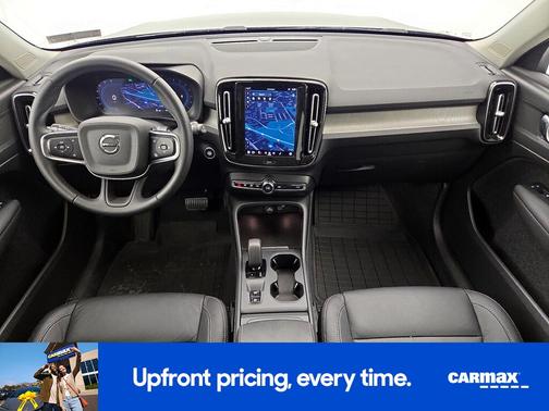 2023 Volvo XC40 B5 Core
