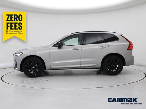 Gray 2023 Volvo XC60 B5 Plus Dark Theme