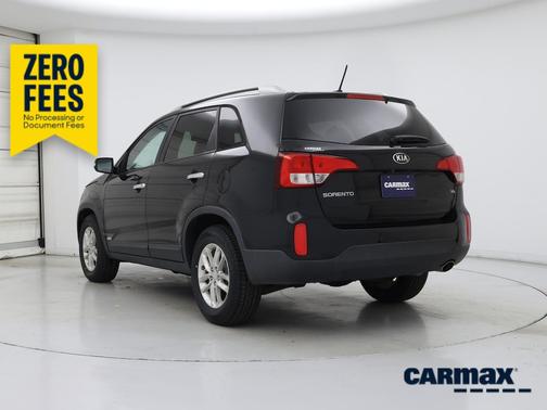 Black 2015 Kia Sorento LX